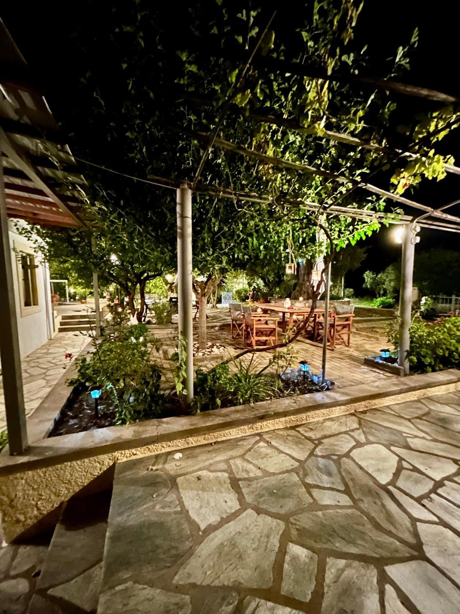 Pansion Episkopi Studios Skopelos Town Exterior photo